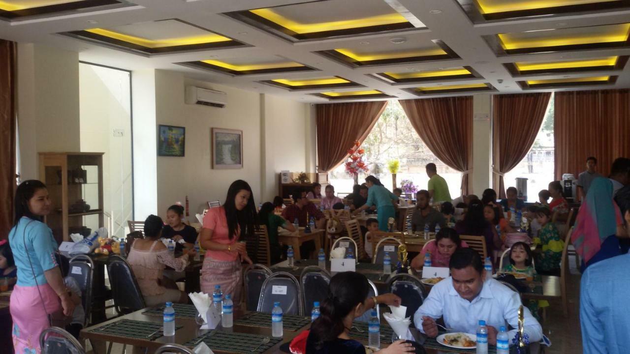 Virati Hotel Yangon Esterno foto